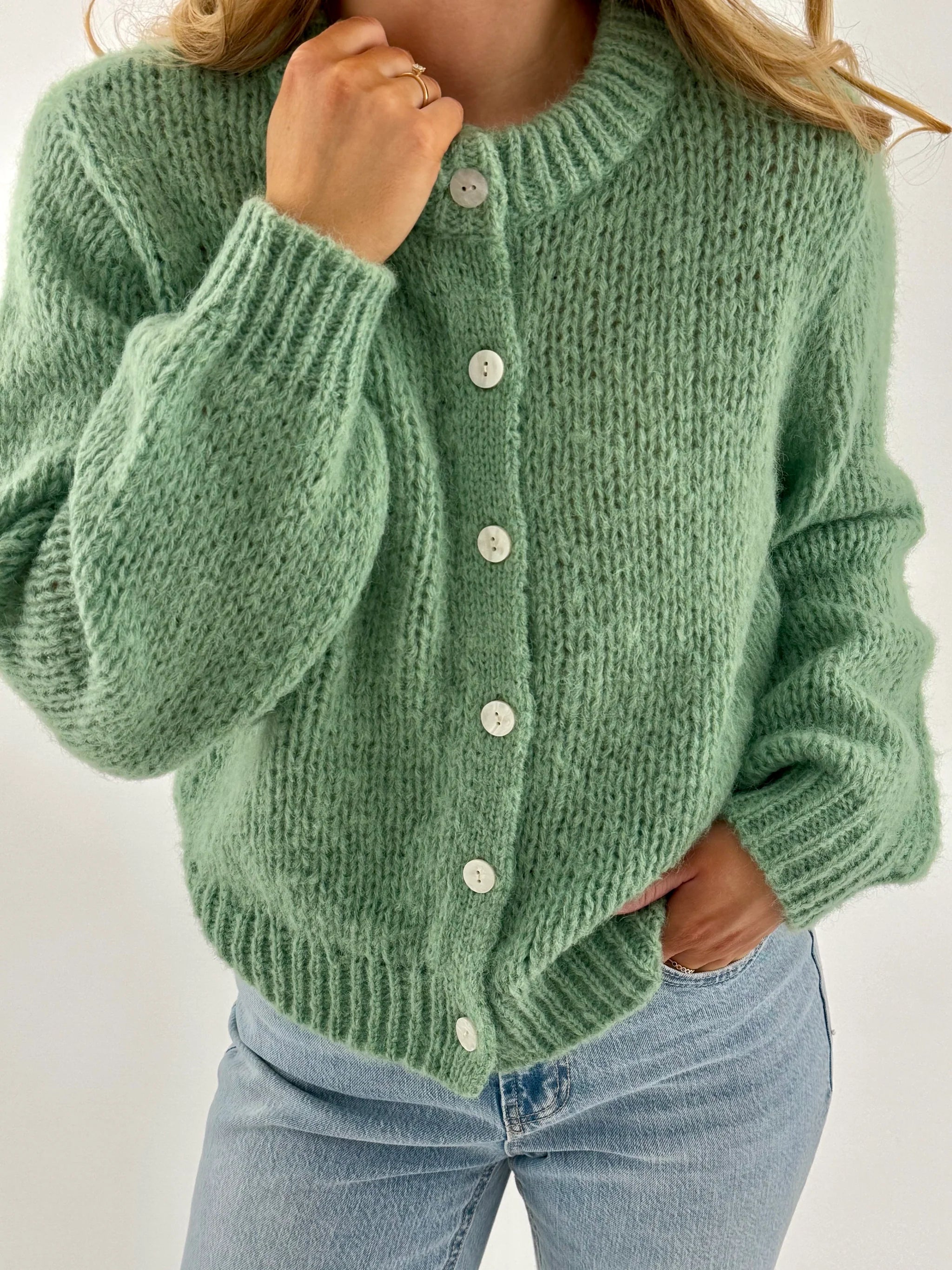 VMWILO Knit Cardigan - Mistletoe